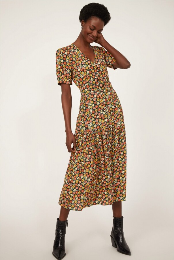 Μποτάκια PeepToe με χρυσή λεπτομέρεια